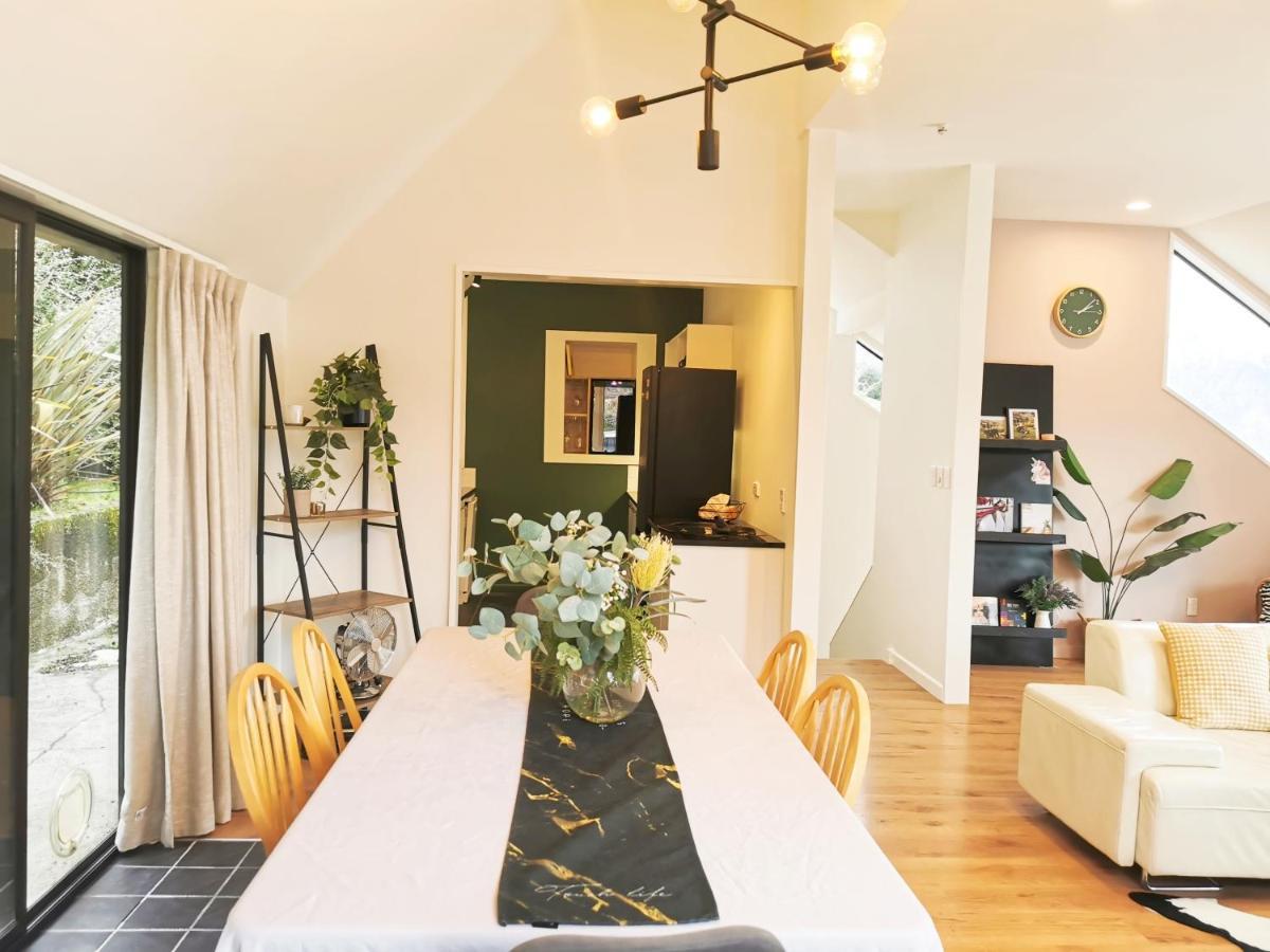 Queenstown Lakeview Holiday Home-5Mins To Town Extérieur photo
