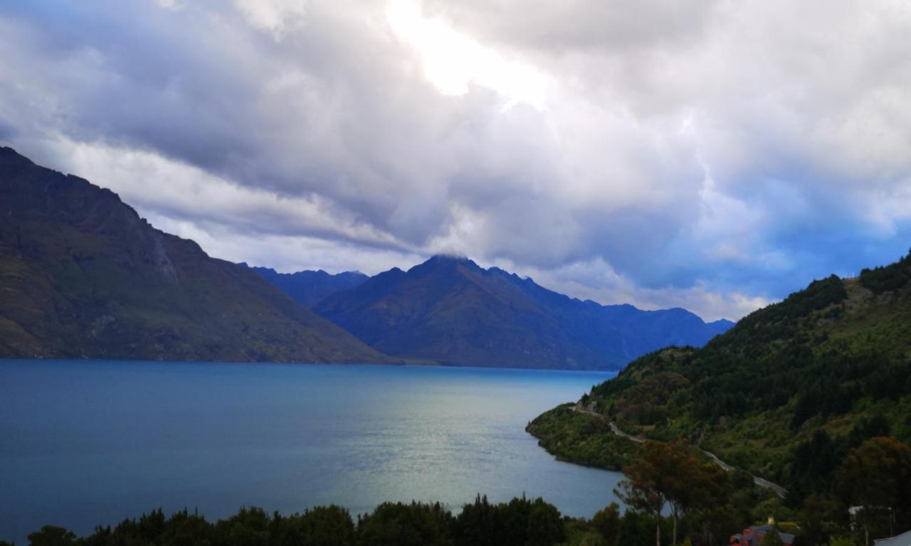 Queenstown Lakeview Holiday Home-5Mins To Town Extérieur photo